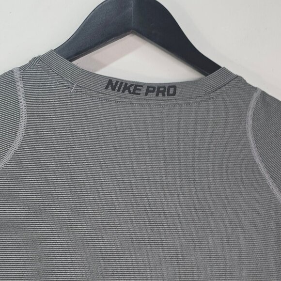 NIKE PRO Combat Grey Black Striped Compression Workout Shirt - Picture 4 of 8